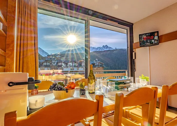 1650, In Out, Exceptional With Panoramic Views Apartmanhotel