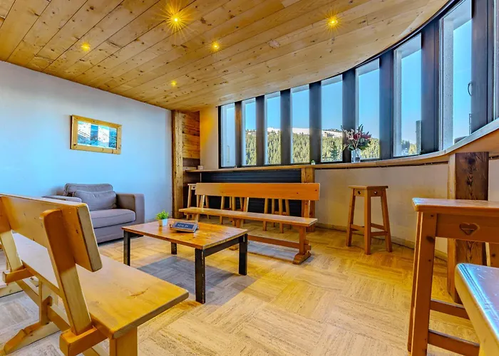 1650, In Out, Exceptional With Panoramic Views