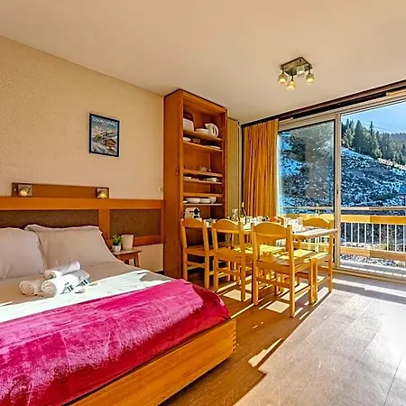 1650, In Out, Exceptional With Panoramic Views Apartmanhotel
