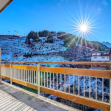 Apartmanhotel 1650, In Out, Exceptional With Panoramic Views Courchevel