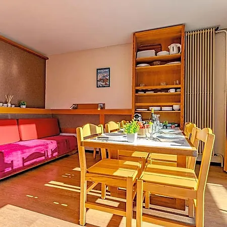1650, In Out, Exceptional With Panoramic Views 3* Courchevel