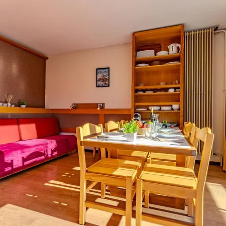 1650, In Out, Exceptional With Panoramic Views Courchevel